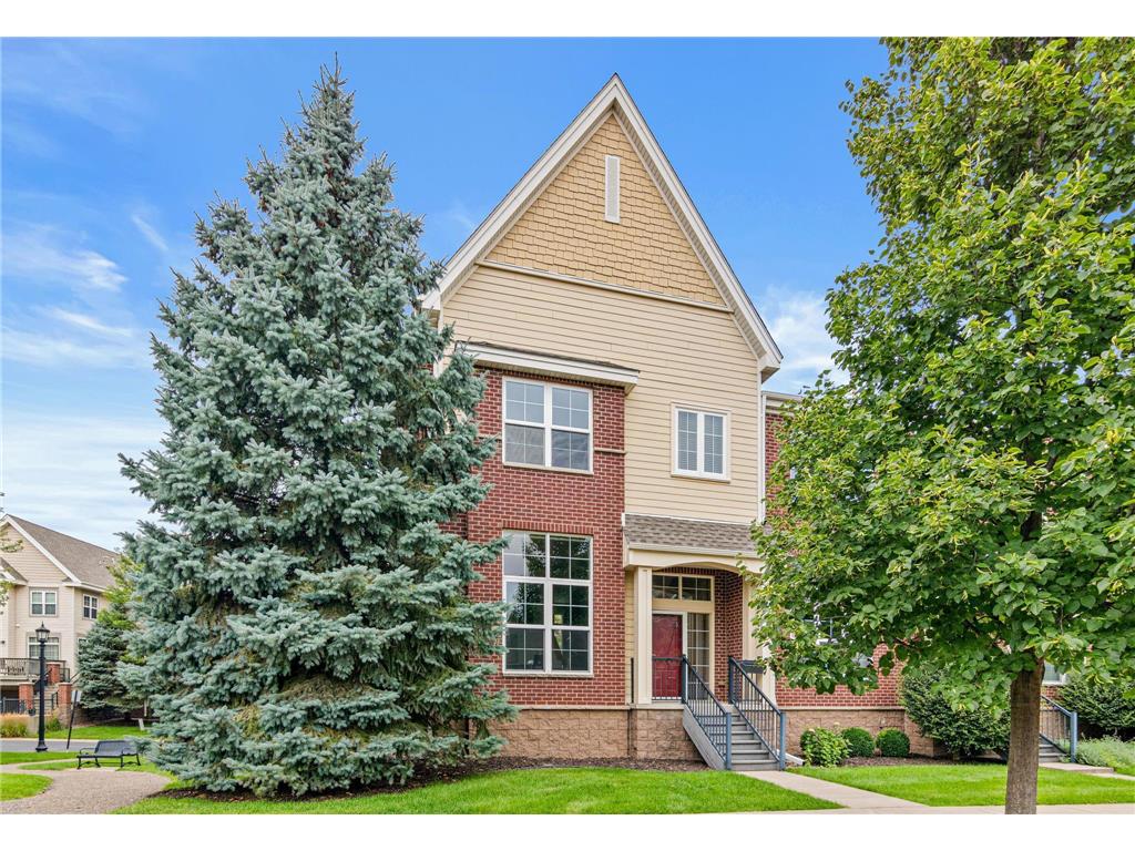 8137 Oakview Lane N Maple Grove MN 55369 6750407 image1