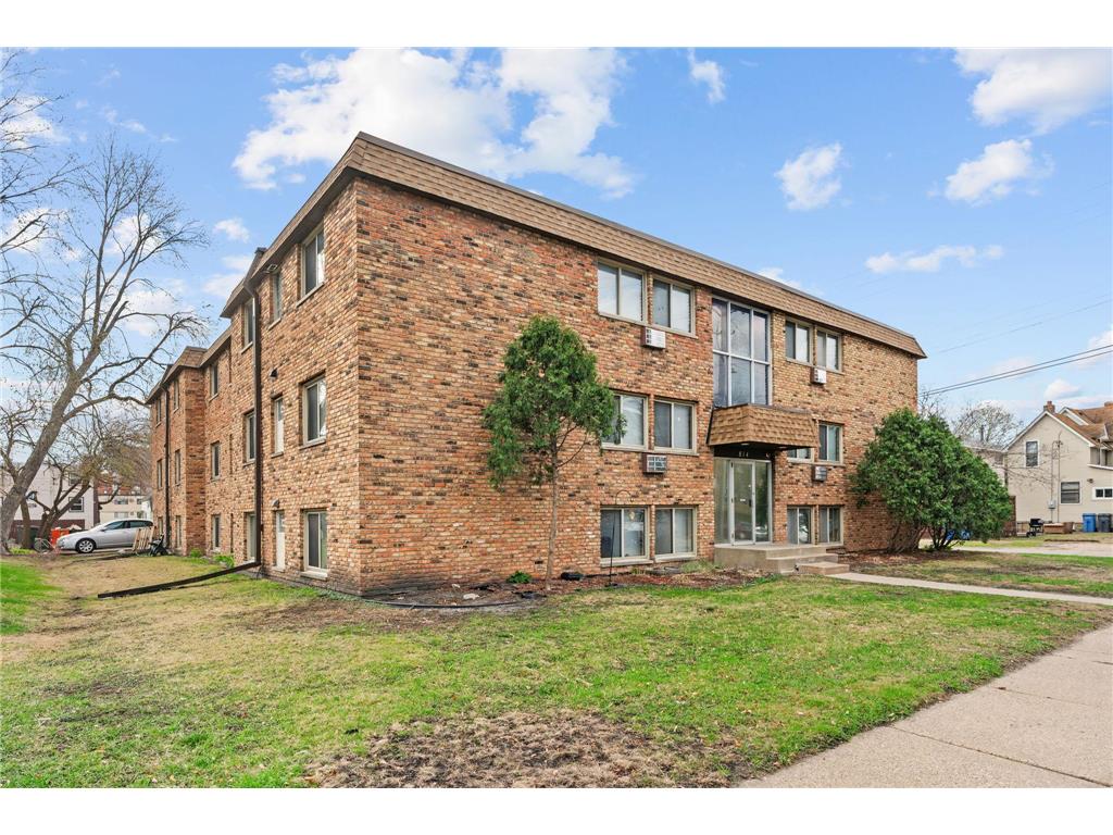 814 11th Avenue SE Minneapolis MN 55414 6710049 image1