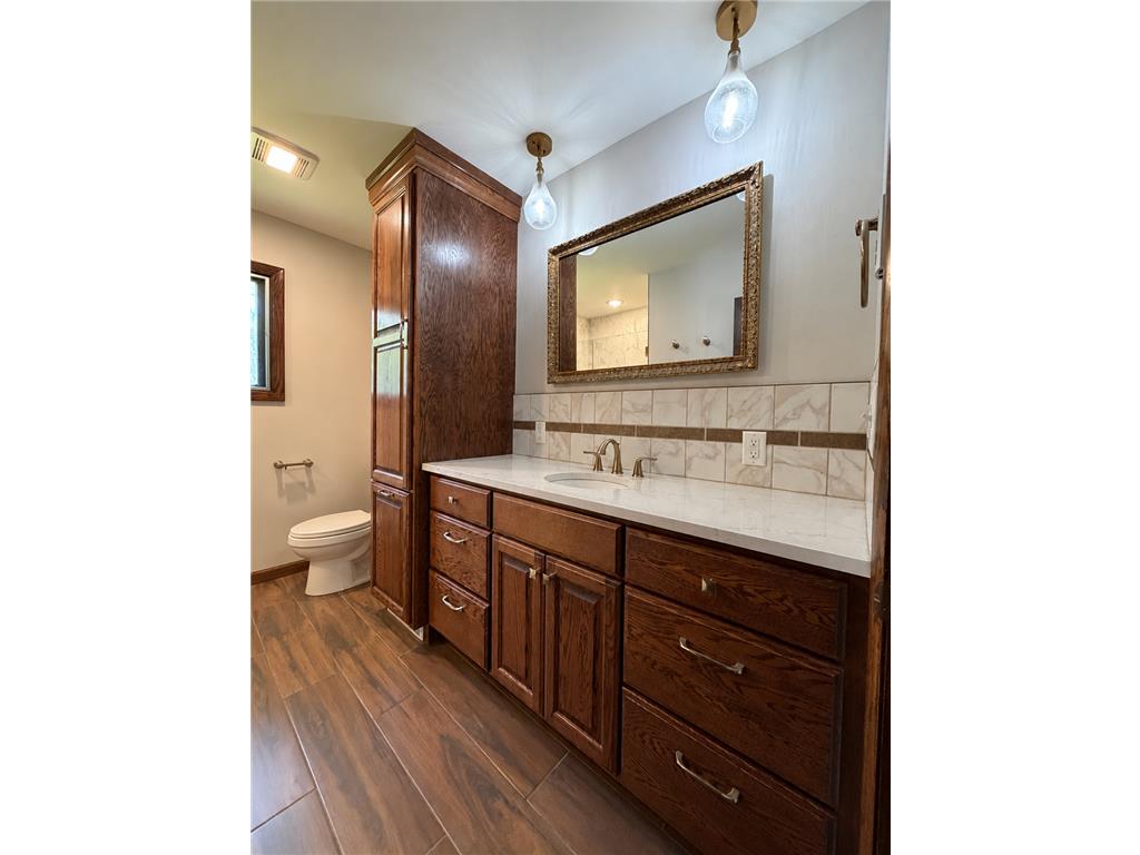 814 11th Avenue SE Roseau MN 56751 7082223 image27
