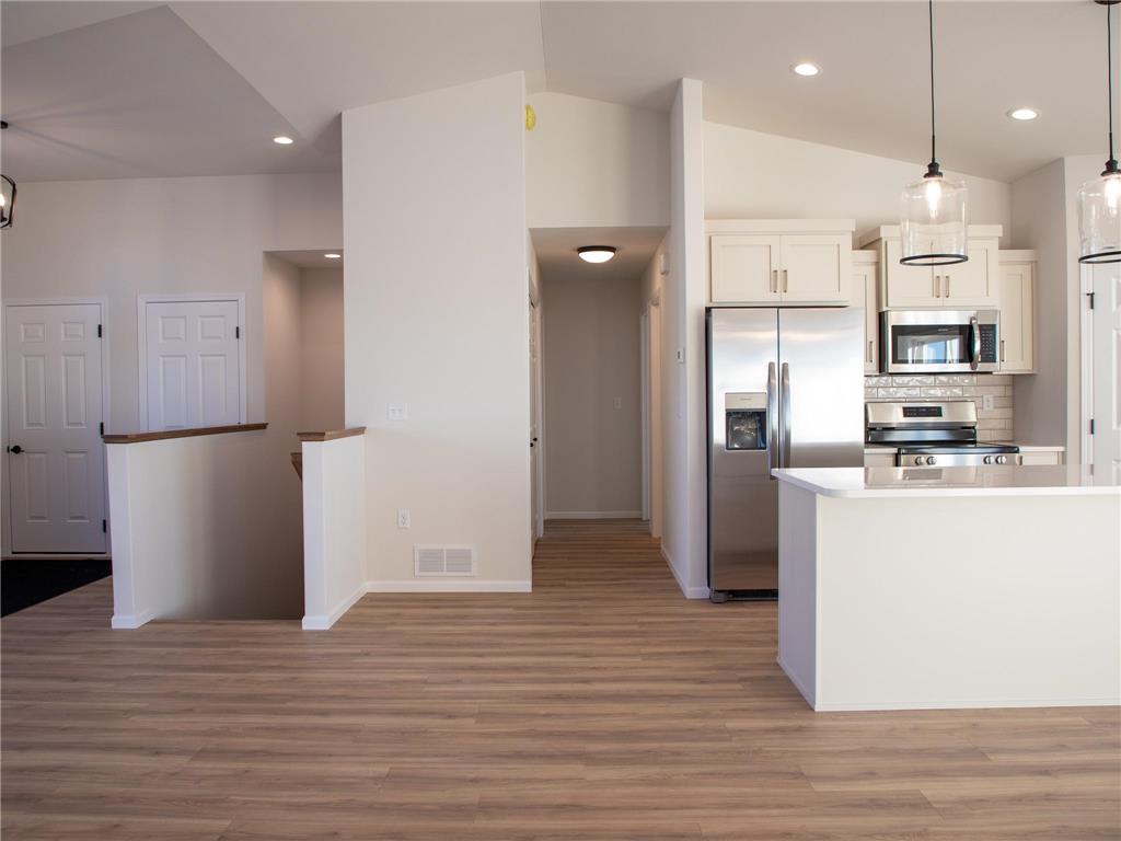814 2 Avenue S Horace ND 58047 7047763 image11