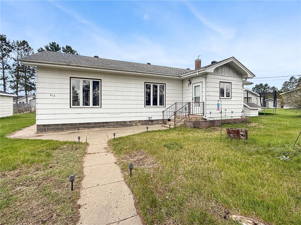 814 21st Street NW Bemidji MN 56601 7078349 image1