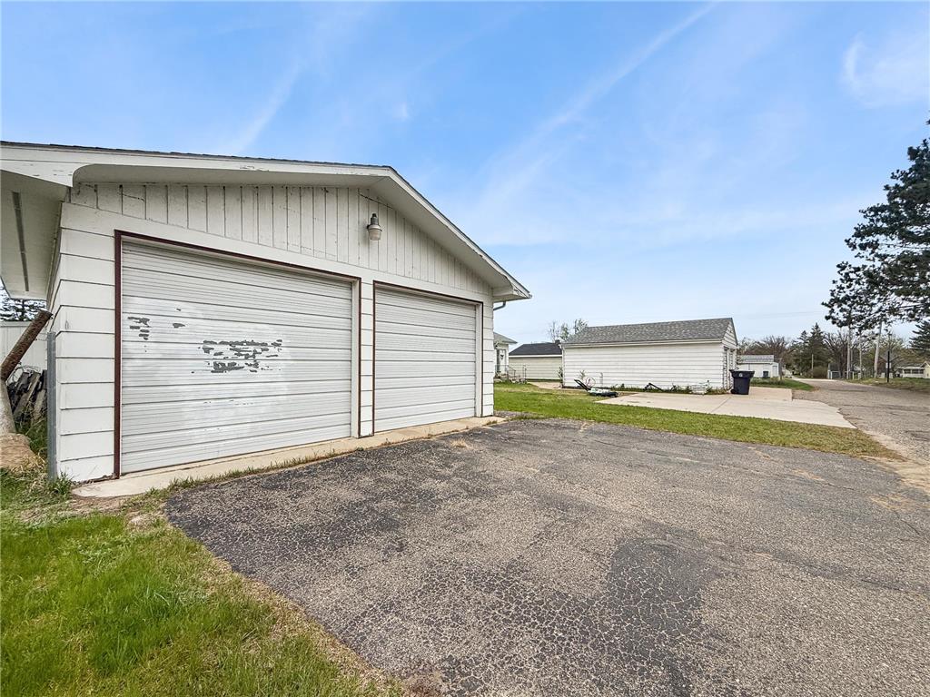 814 21st Street NW Bemidji MN 56601 7078349 image3
