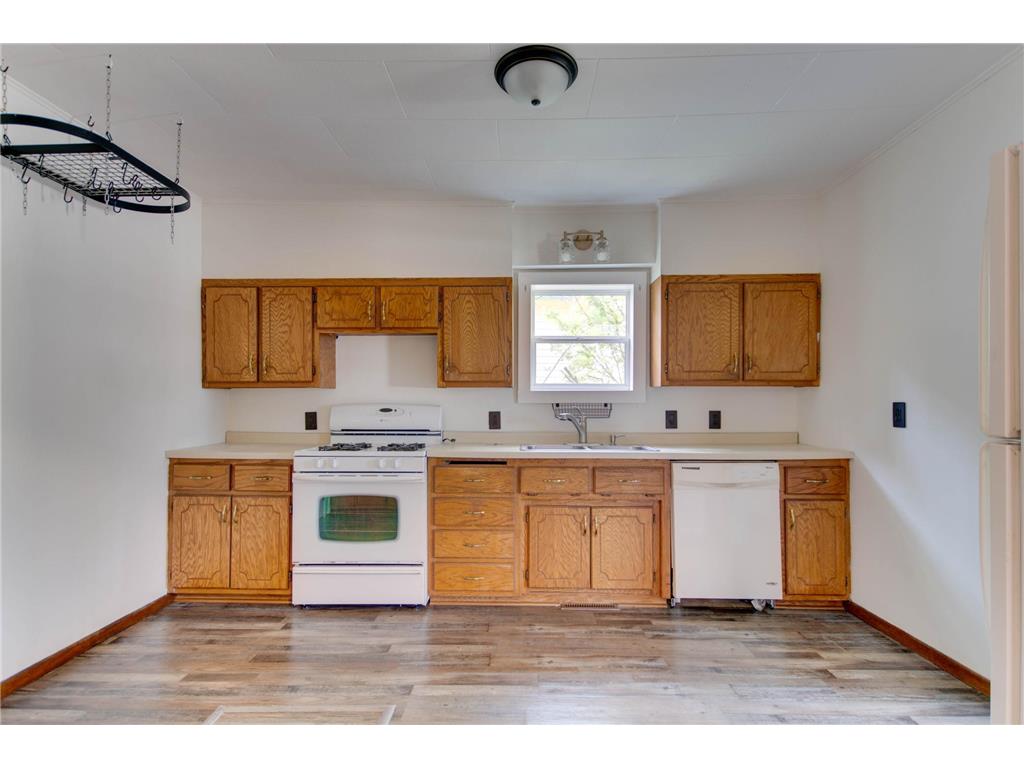 814 3rd Street SE Bemidji MN 56601 7080122 image2