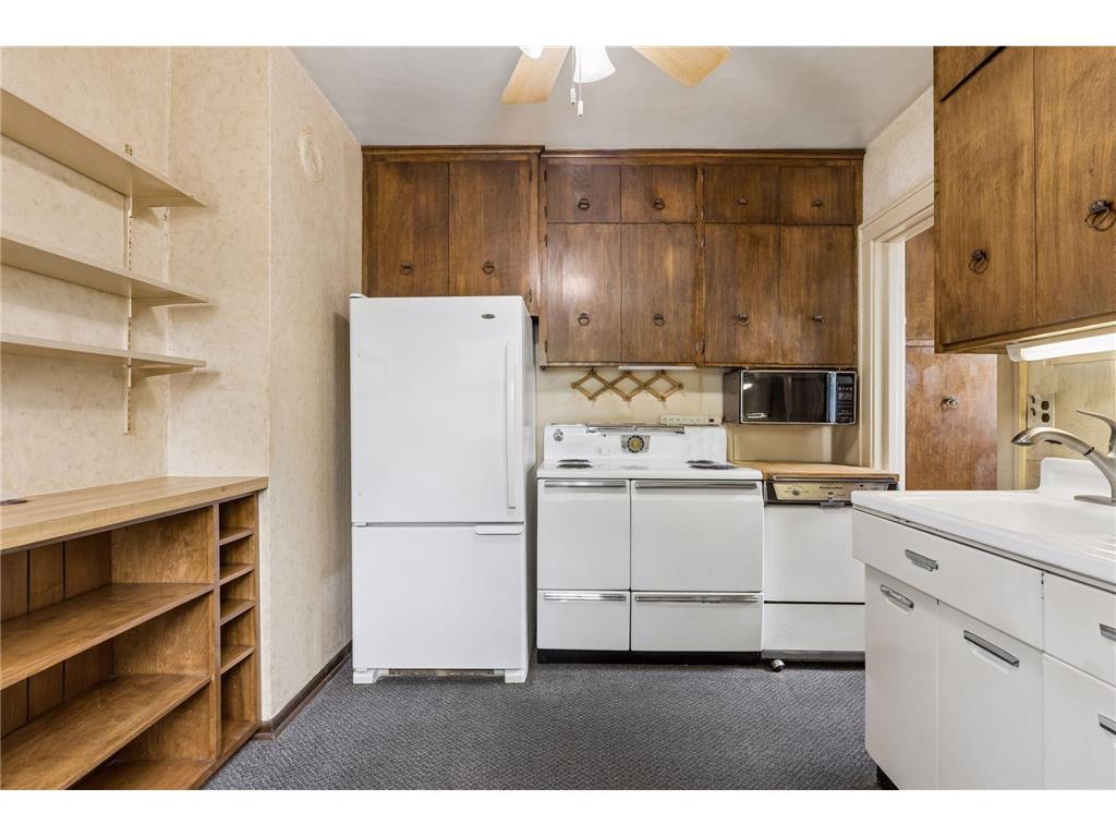 814 62nd Avenue N Brooklyn Center MN 55430 7047136 image12
