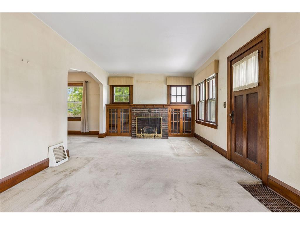 814 62nd Avenue N Brooklyn Center MN 55430 7047136 image3