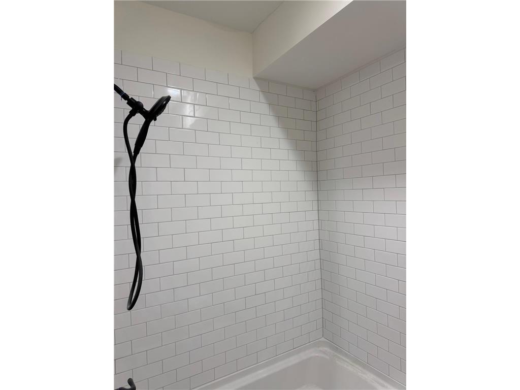 814 6th Street SE Minneapolis MN 55414 6826518 image36