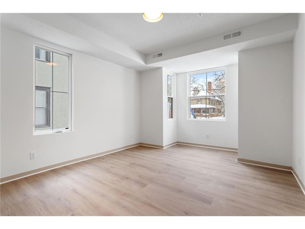 814 6th Street SE Minneapolis MN 55414 6826518 image37