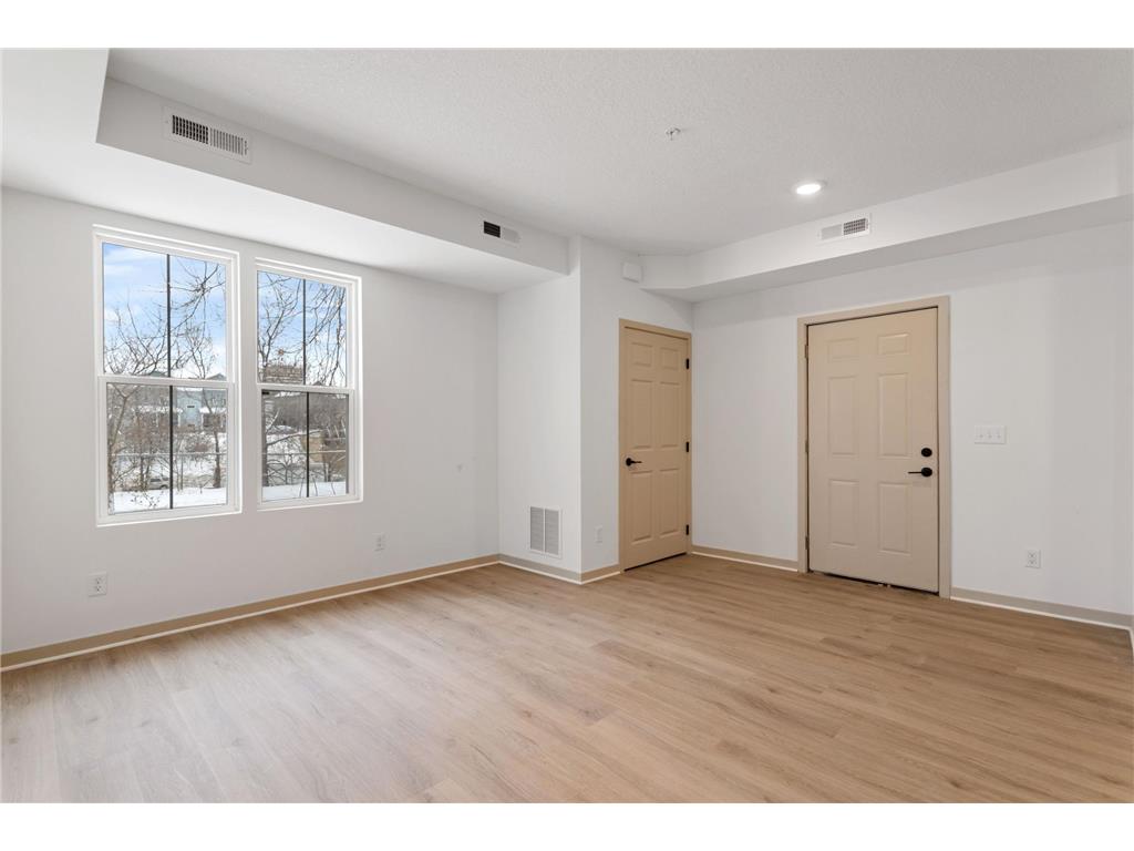 814 6th Street SE Minneapolis MN 55414 6826518 image40