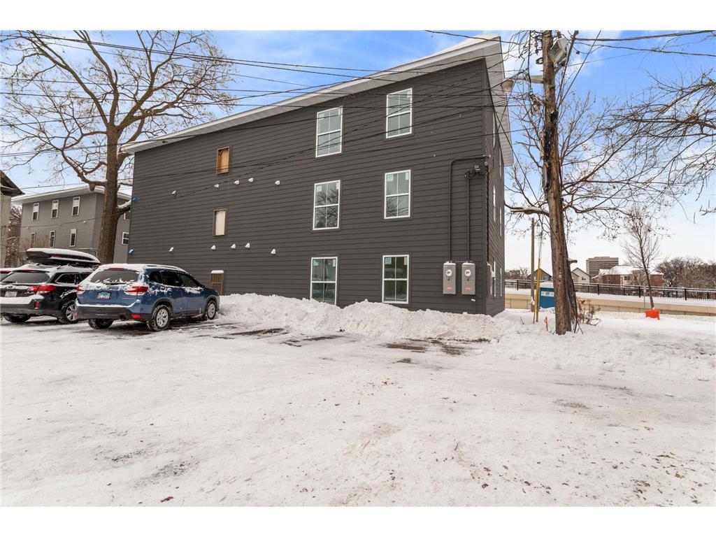 814 6th Street SE Minneapolis MN 55414 6826518 image7