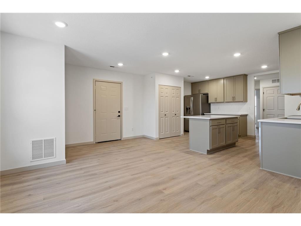 814 6th Street SE Minneapolis MN 55414 6826518 image9