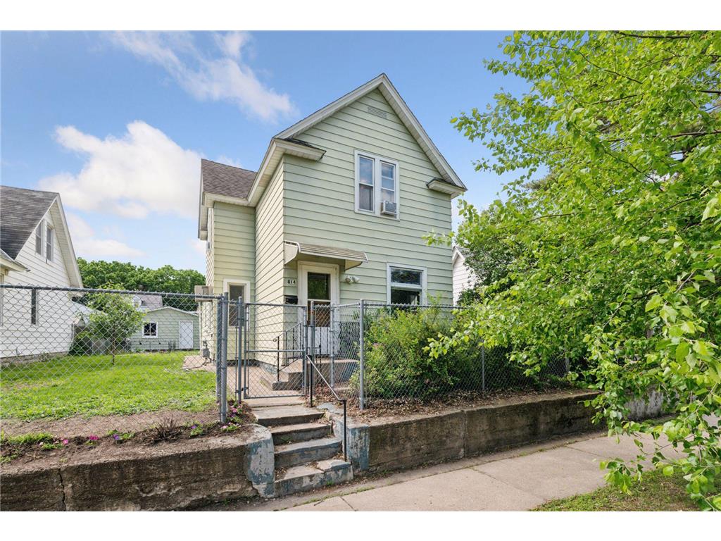 814 Englewood Avenue Saint Paul MN 55104 6730984 image1