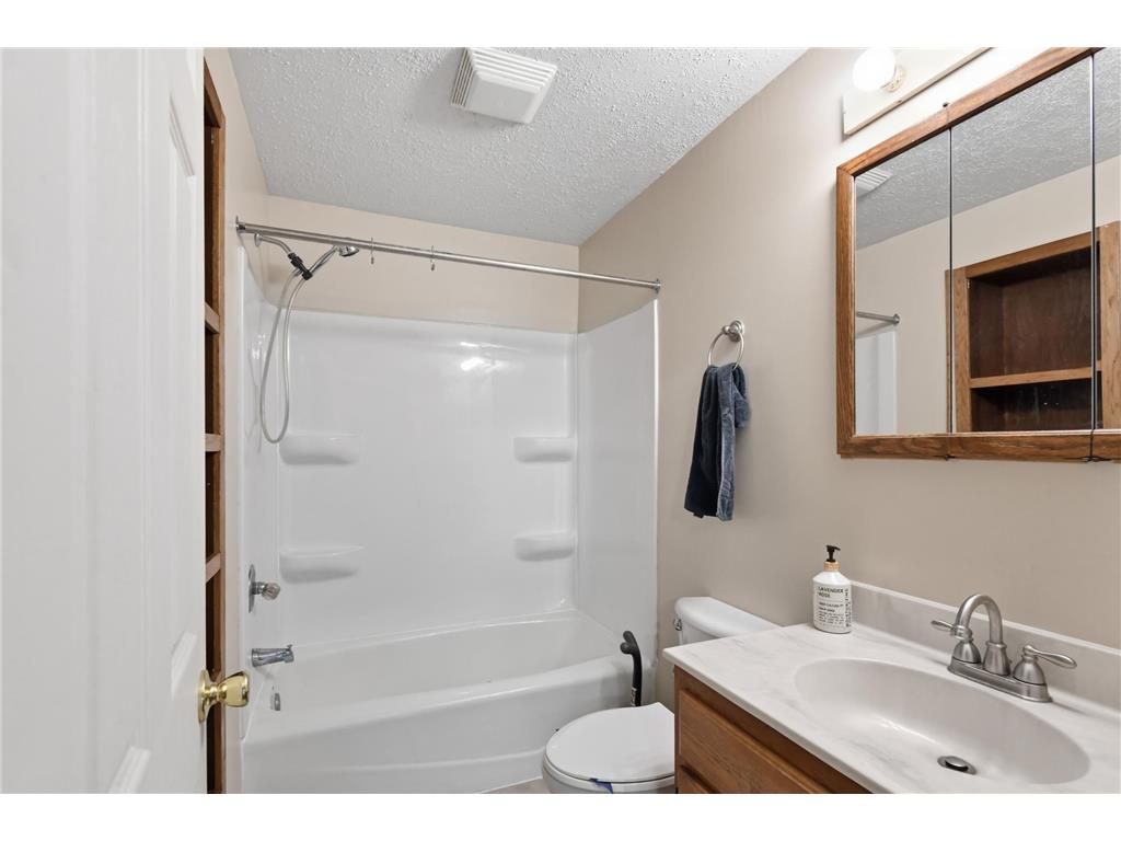 814 Minnesota Boulevard Saint Cloud MN 56304 7095408 image13