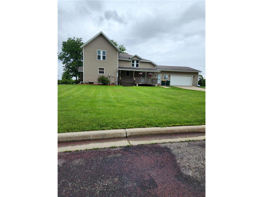 814 N Craig Street Janesville MN 56048 6546114 image1