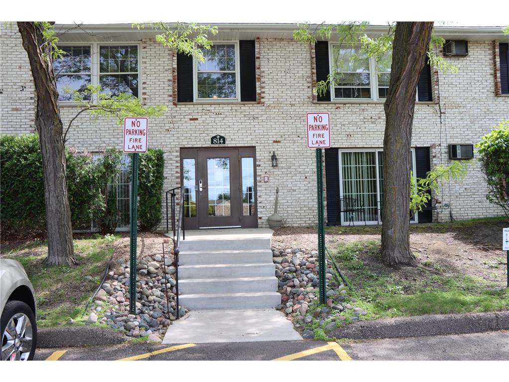 814 Old Settlers Trail #6 Hopkins MN 55343 6724110 image1