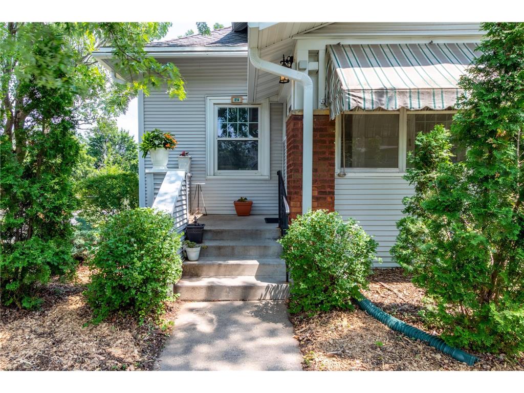 814 Ottawa Avenue Saint Paul MN 55107 6387149 image1