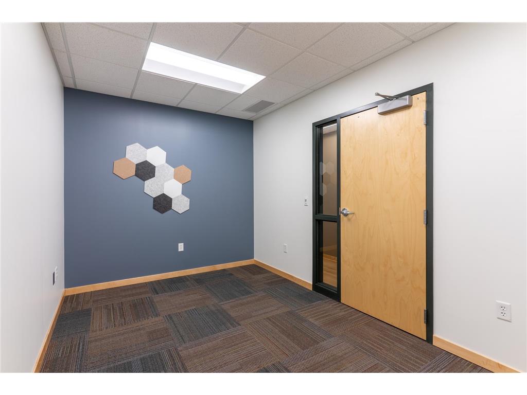 814 S 3rd Street Minneapolis MN 55415 6699256 image26