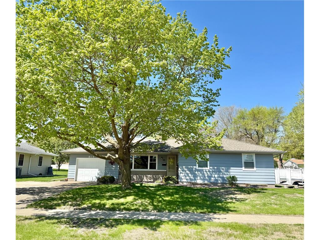 814 S Orient Street Fairmont MN 56031 6717416 image1