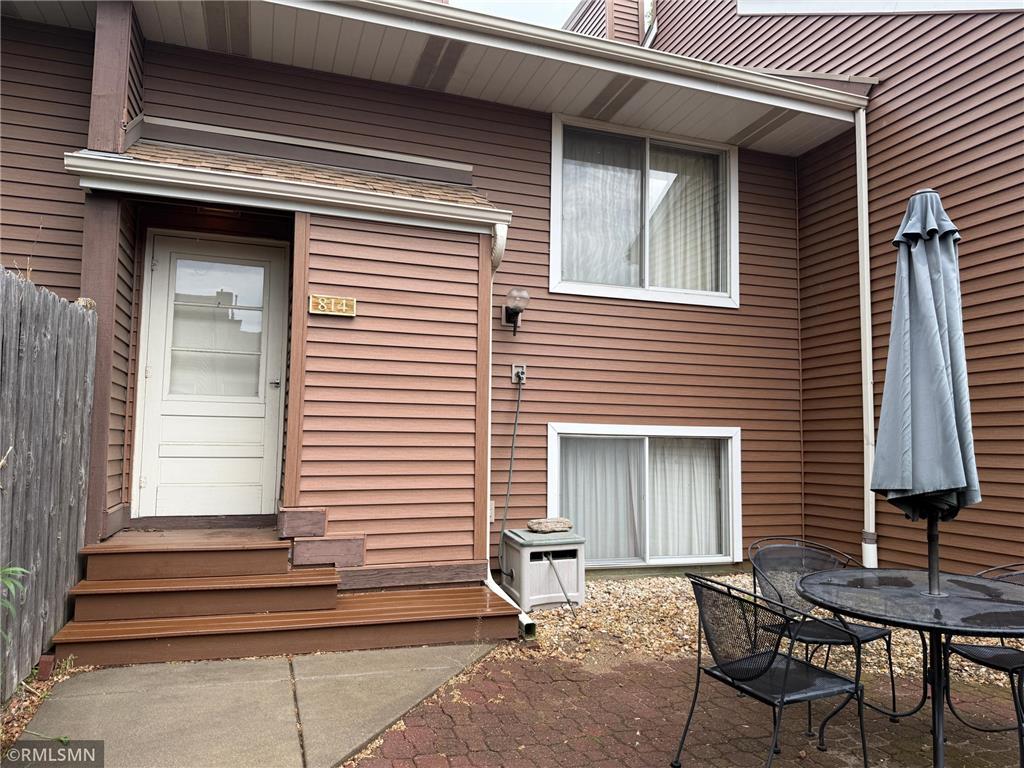 814 Seal Street Saint Paul MN 55114 7084792 image1