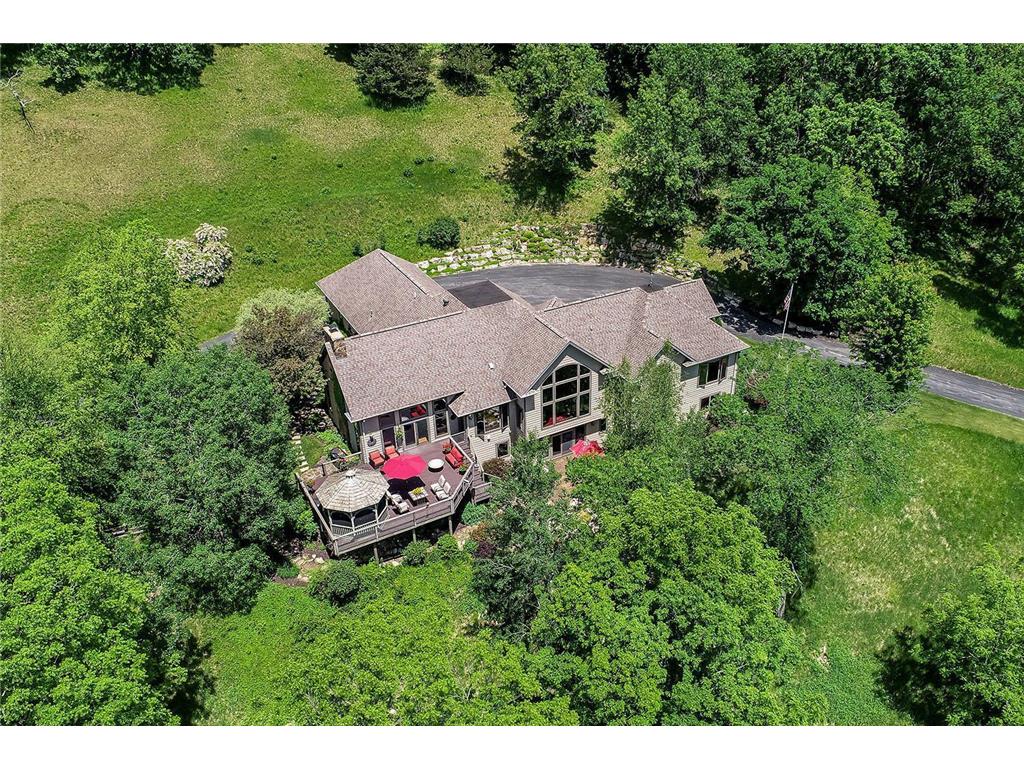 814 Spring Brook Drive, Winona, MN, 55987 MLS 6376509 Edina Realty