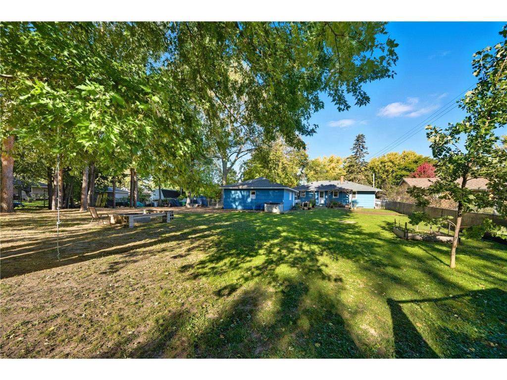 814 Sterling Street N Maplewood MN 55119 6804297 image1