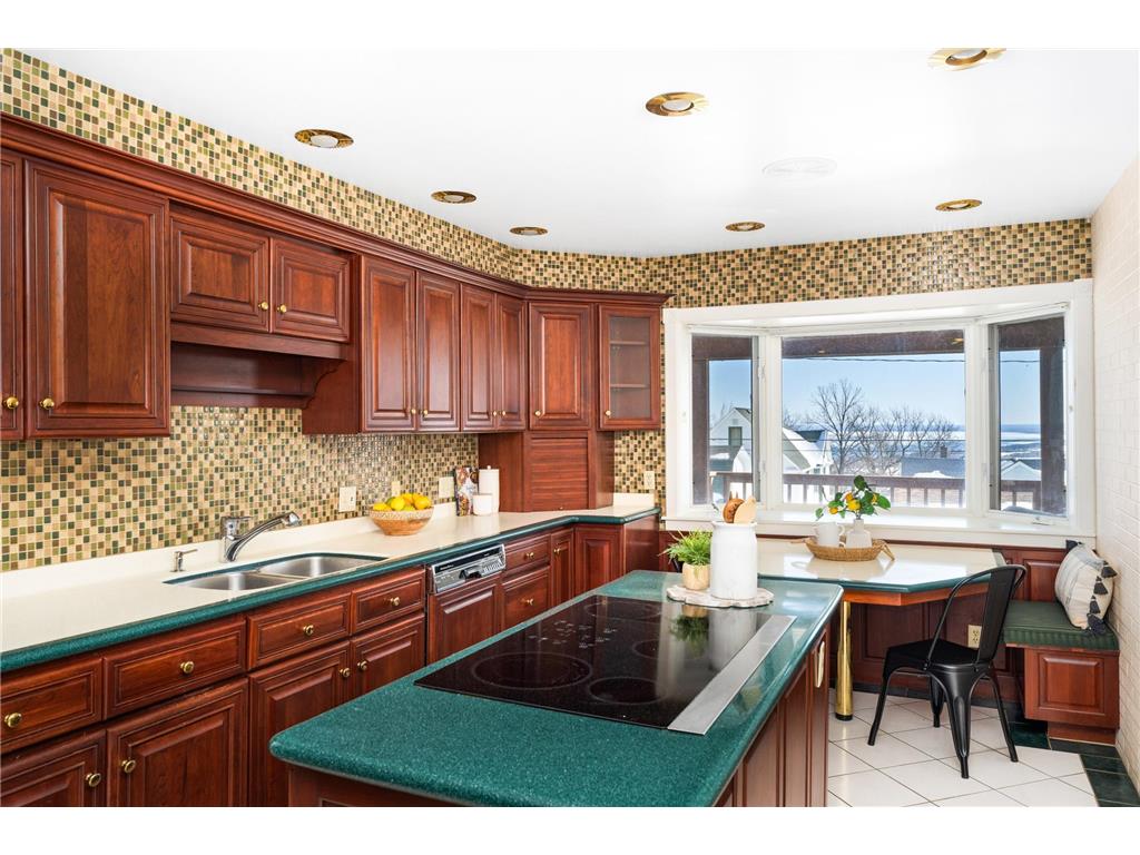 814 W 5th Street Duluth MN 55806 7024247 image13