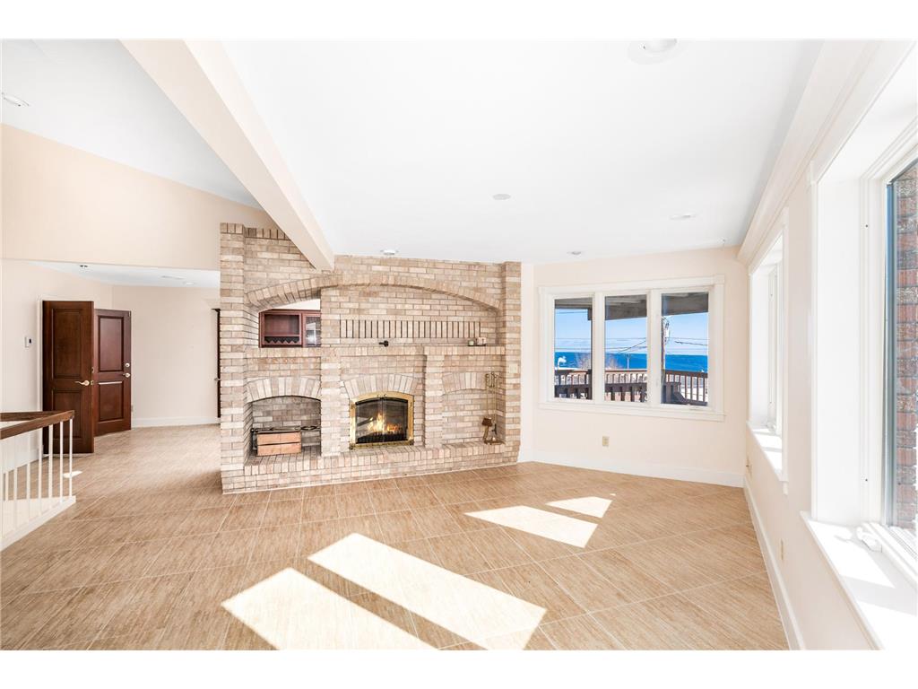 814 W 5th Street Duluth MN 55806 7024247 image31