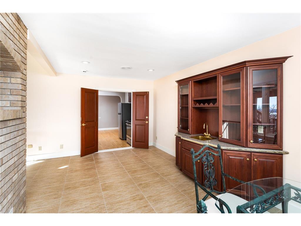 814 W 5th Street Duluth MN 55806 7024247 image39