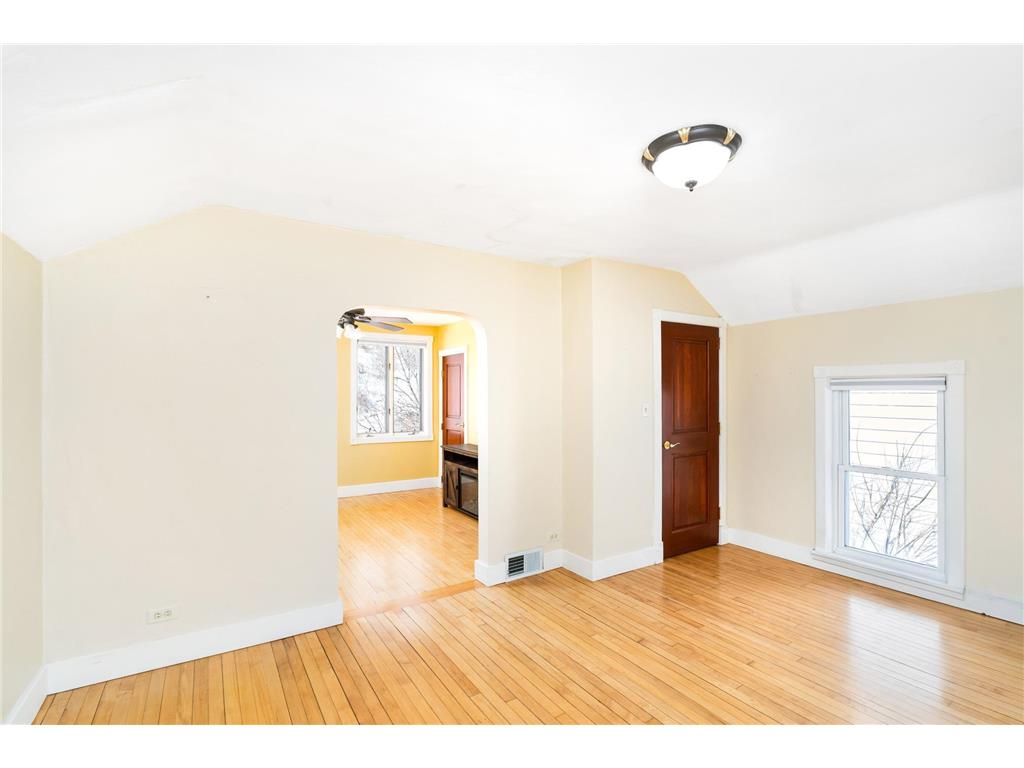 814 W 5th Street Duluth MN 55806 7024247 image44