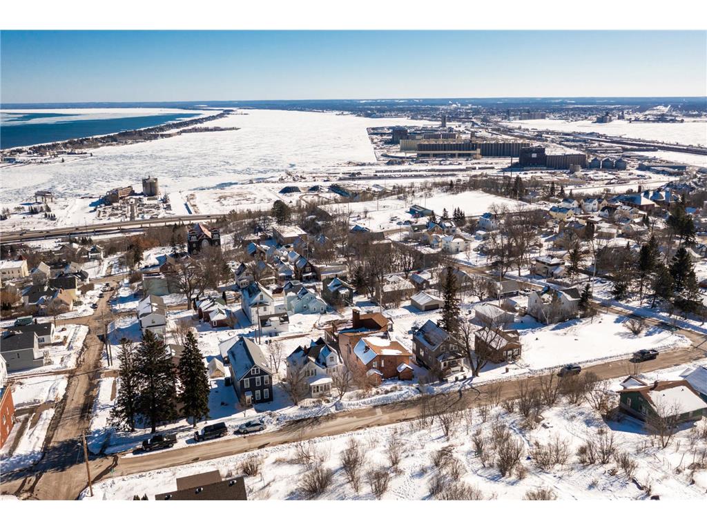 814 W 5th Street Duluth MN 55806 7024247 image89