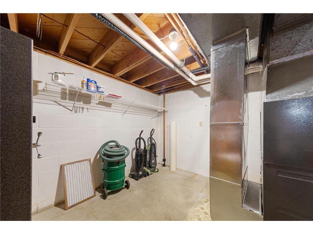 814 W Skaro Street Saint Peter MN 56082 7048558 image20