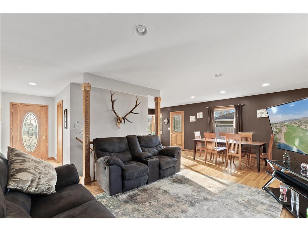 8140 Granada Avenue S, Cottage Grove, MN, 55016 MLS 6501106 Edina