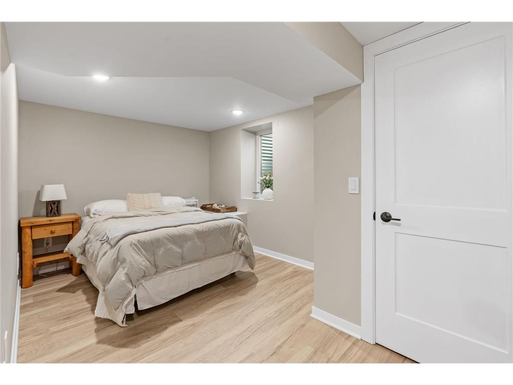 8140 Xerxes Avenue S Bloomington MN 55431 7086367 image15