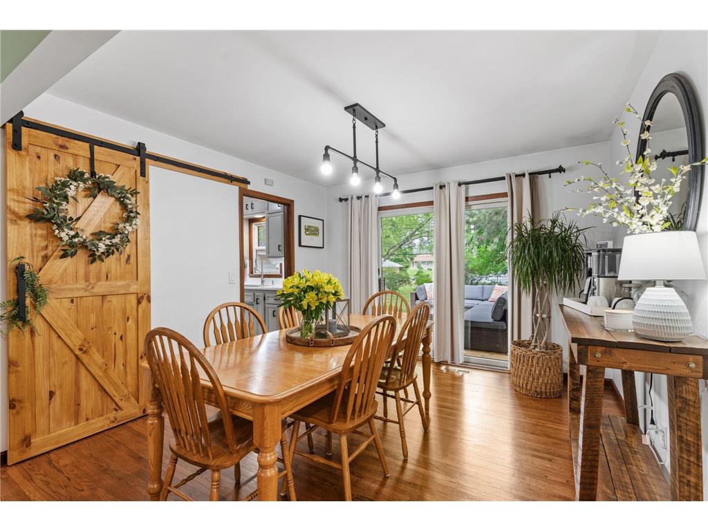 8140 Xerxes Avenue S Bloomington MN 55431 7086367 image4