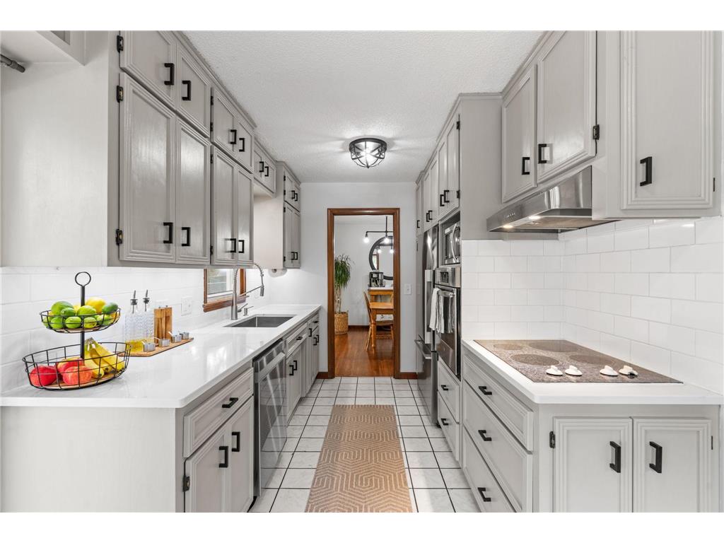 8140 Xerxes Avenue S Bloomington MN 55431 7086367 image5