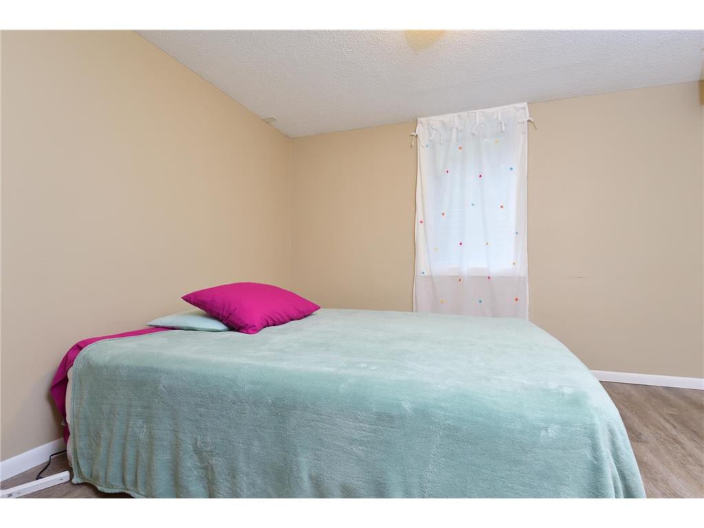 8141 13th Avenue S Bloomington MN 55425 7114394 image11