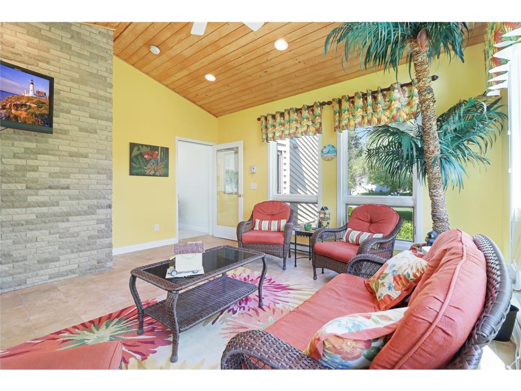 8141 Maplewood Terrace Chanhassen MN 55317 7079946 image10