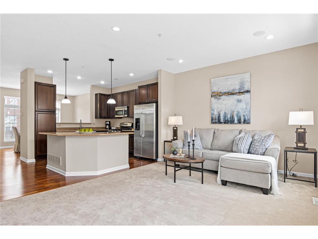 8142 Oakview Lane N #53 Maple Grove MN 55369 6328151 image1