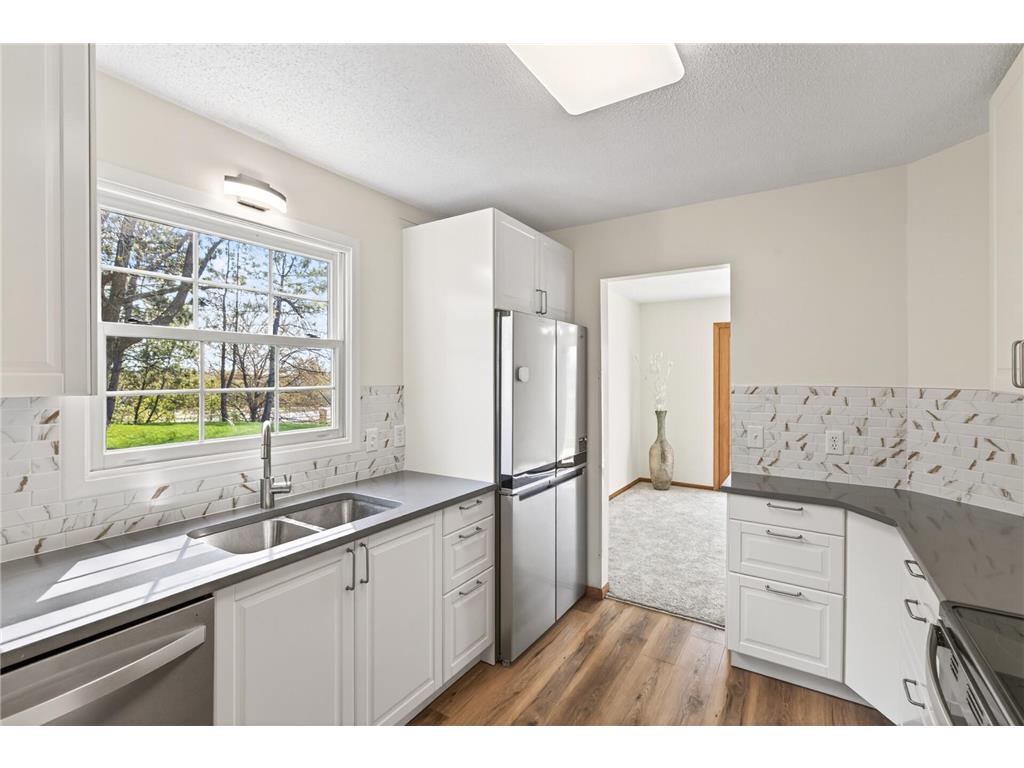 8143 Curtis Lane Eden Prairie MN 55347 7070389 image14