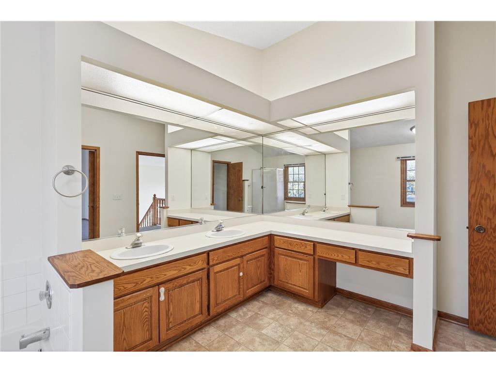 8143 Curtis Lane Eden Prairie MN 55347 7070389 image21