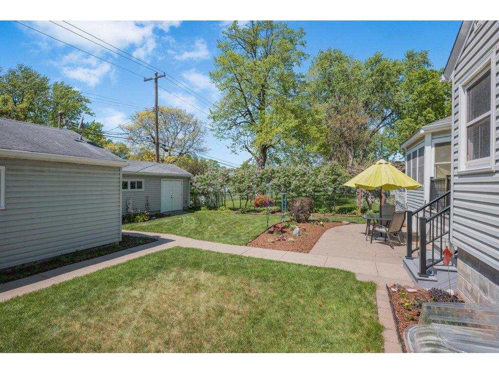 8144 2nd Avenue S Bloomington MN 55420 7076196 image27
