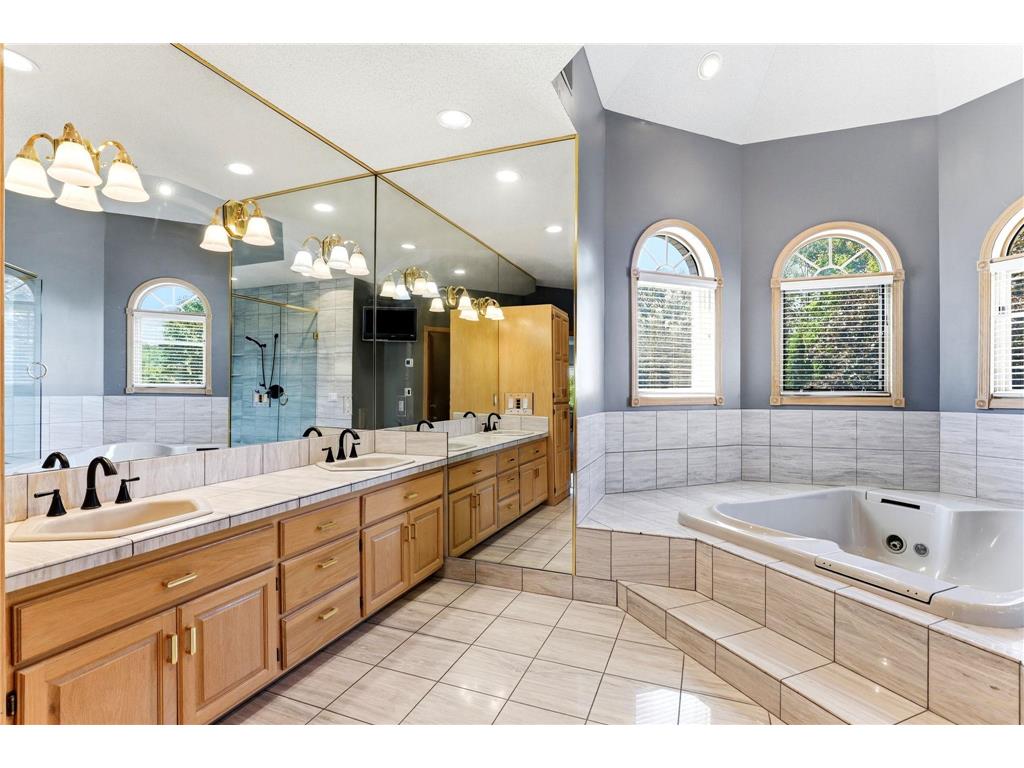 8148 Ithaca Lane N Maple Grove MN 55311 - Fish 7112043 image37