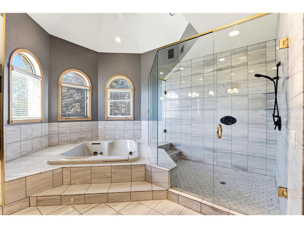 8148 Ithaca Lane N Maple Grove MN 55311 - Fish 7112043 image38