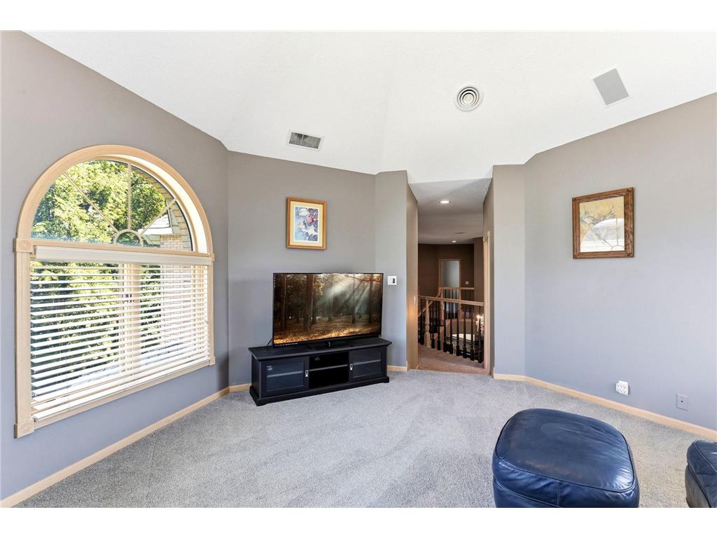 8148 Ithaca Lane N Maple Grove MN 55311 - Fish 7112043 image45