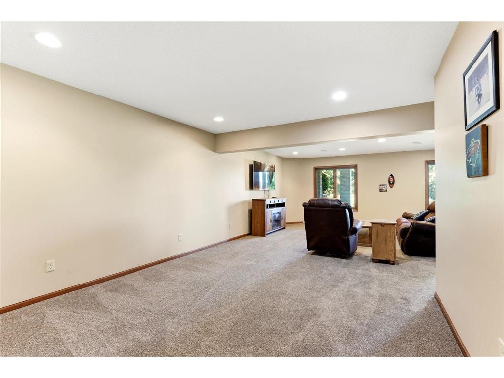 8148 Ithaca Lane N Maple Grove MN 55311 - Fish 7112043 image58