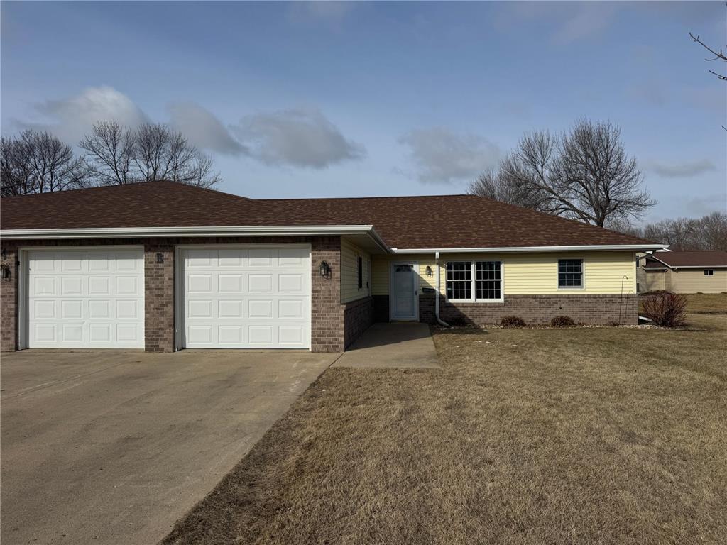 814B Southview Court W Marshall MN 56258 7039107 image1