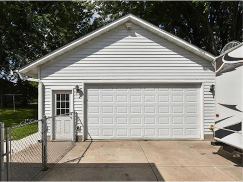 815 10th Avenue Howard Lake MN 55349 7073457 image3