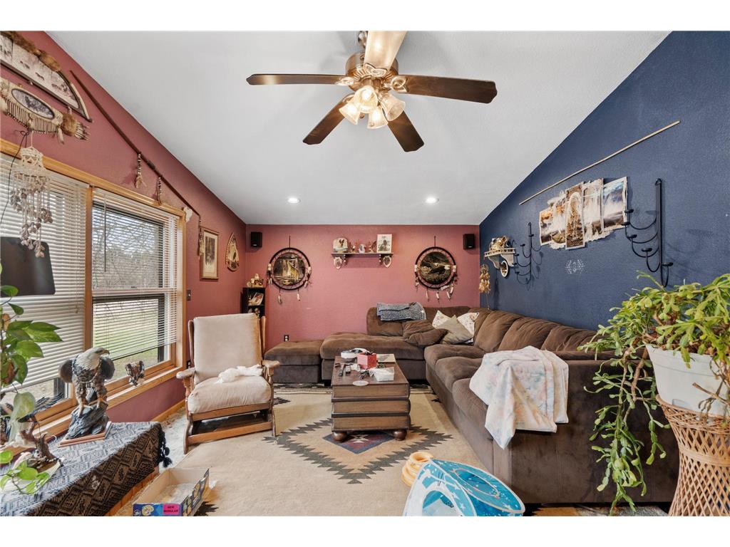 815 333rd Avenue NE Cambridge Twp MN 55008 7056531 image9