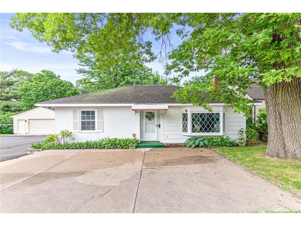 815 8th Avenue NW New Brighton MN 55112 6543151 image1
