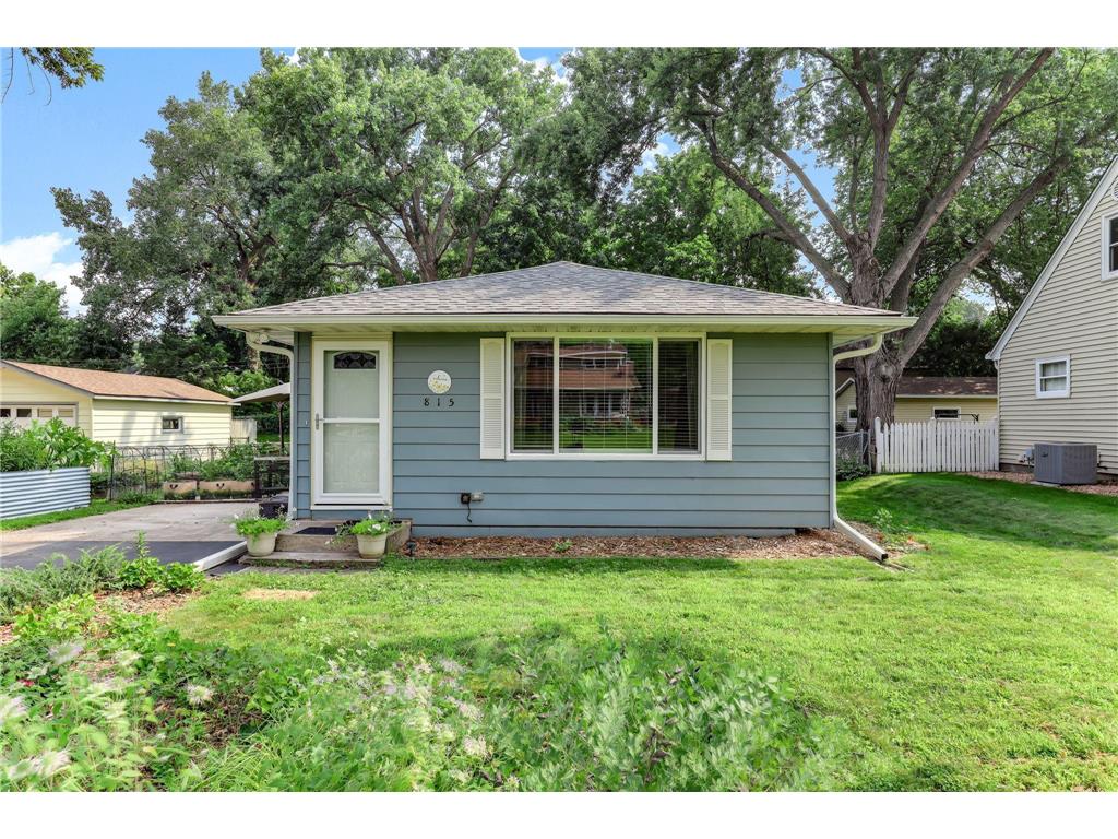 815 9th Street W Hastings MN 55033 6759942 image1