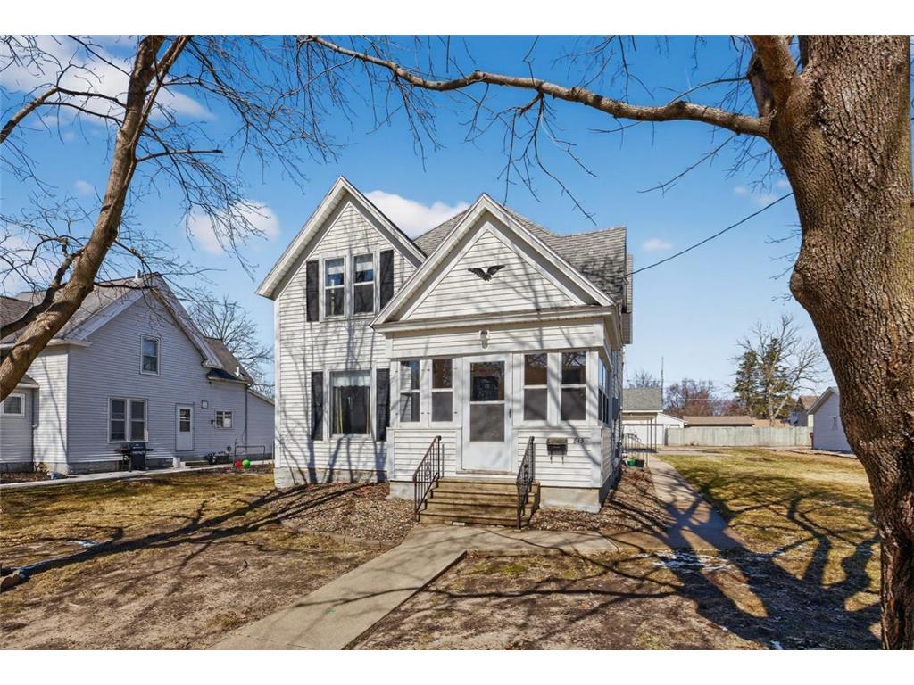 815 E Center Street Rochester MN 55904 7033883 image27